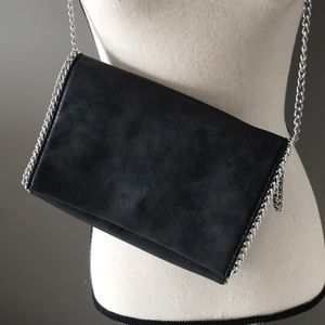 Chelsea28 crossbody/clutch